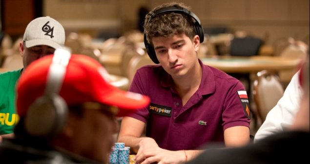 WSOP 2018: Dima Urbanowicz w Dniu 2 turnieju Marathon. Elezra w czołówce 7 Card Stud Hi-Lo
