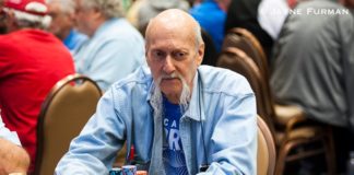 Steve Zolotow o rozmawianiu w trakcie pokerowych rozdań poker