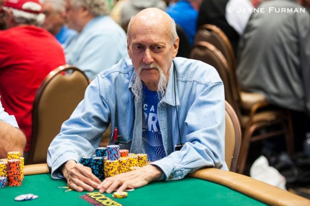 Steve Zolotow o rozmawianiu w trakcie pokerowych rozdań