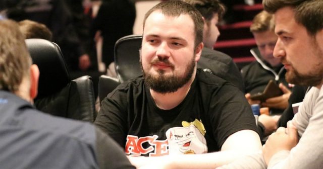 POKER FEVER – gdy z chłopca stajesz się mężczyzną (RiverIsMine1916)