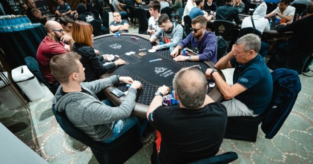 [RELACJA PGTV] MILLIONS Rosja: Aleksandr Denisov liderem przed dniem trzecim Main Eventu