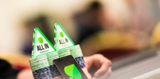 Rady dla graczy rekreacyjnych w turniejach ze średnim wpisowym poker