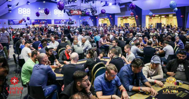 Battle of Malta: Michał Woźniak w czołówce przed dniem trzecim Main Eventu!
