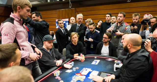 EPT Praga: Ośmiu Polaków w dniu trzecim Main Eventu!