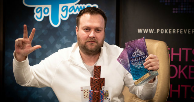 Poker Fever Cup: Roman Papacek z kolejnym trofeum!