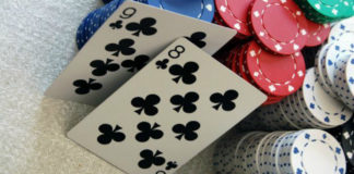 Jak rozgrywać suited connectory? Wyjaśnia Nathan „BlackRain79” Williams Jak rozgrywać suited connectory?