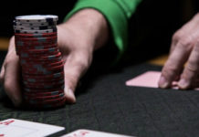 Donk bet – czym jest i kiedy go używać? Donk bet - czym jest i kiedy go używać?