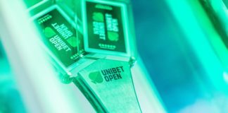 Unibet Open Londyn: Krzysztof Jacyk i Mateusz Moolhuizen w Dniu 2 ME poker