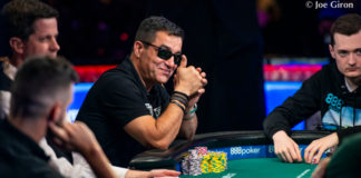WSOP 2019: Ensan nadal na prowadzeniu w finale ME. Świetny dzień Gatesa Hossein Ensan ©Joe Giron/WSOP/Pokernews