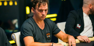 Odważny blef Sama Tricketta w turnieju Triton Million (analiza) Sam Trickett