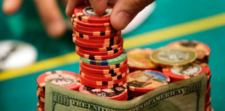 Check back z silną ręką i kosztowny błąd na riverze (analiza rozdania) Check back z silną ręką