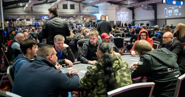 WSOP Circuit Rozvadov: Karol Konopka chip leaderem w Mini Main Evencie!