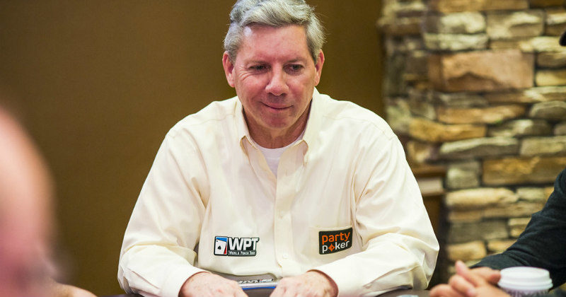 Mike Sexton zabiera głos w sprawie turniejów z re-entry