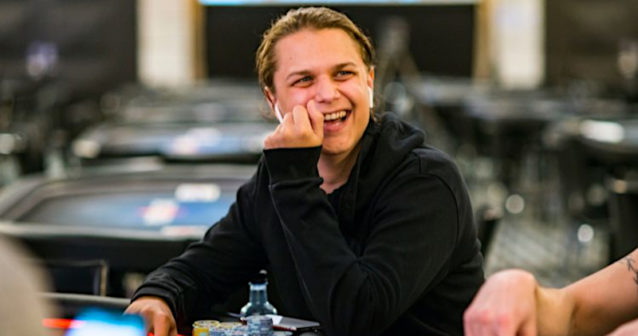 Niklas „Lena900” Astedt drugi rok z rzędu najlepszym graczem MTT online!