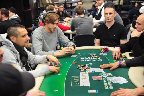 Kacper Pyzara - WPTDeepStacks Paryż