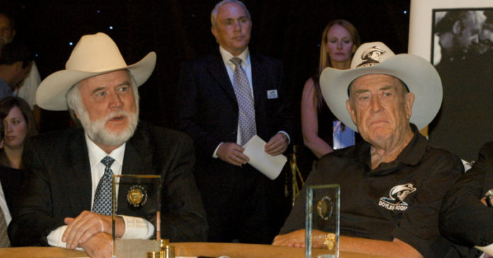 Crandell Addington i Doyle Brunson