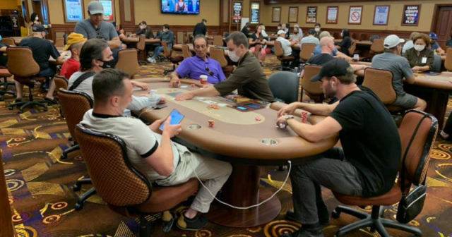 Jak wygląda poker w Las Vegas po otwarciu kasyn?