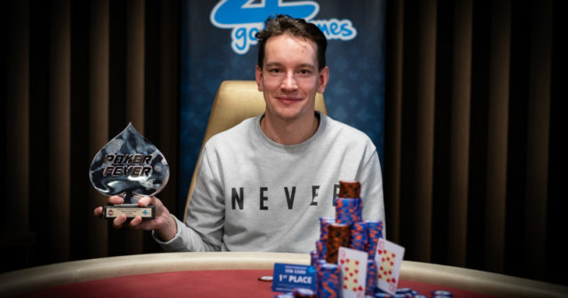 Poker Fever CUP: Lukáš Svoboda zwycięzcą, drugie miejsce Łukasza Smółki