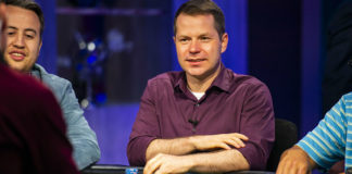 Jonathan Little: Czasami nawet z silną ręką musisz na riverze wybrać fold