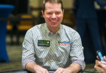 Jonathan Little analizuje rozdanie z pojedynku Polk vs. Negreanu Jonathan Little