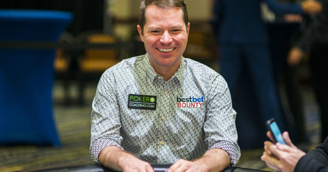 Jonathan Little analizuje rozdanie z pojedynku Polk vs. Negreanu