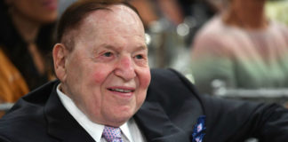 Kim był Sheldon Adelson? Dlaczego zwalczał legalizację pokera online? Sheldon Adelson