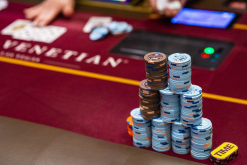 Overbet na turnie
