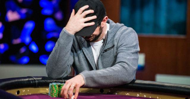 Jak zachować zimną krew przy pokerowym stole?