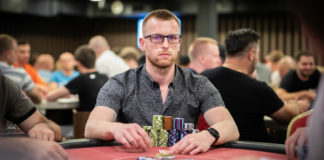 Poker Fever CUP: Korneliusz Jeliński chip leaderem przed dniem finałowym! Korneliusz Jeliński - Poker Fever CUP