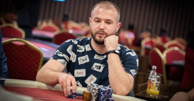 Poker Fever CUP (ME): Tadeusz Raczyński i Krzysztof Salwa liderami swoich flightów
