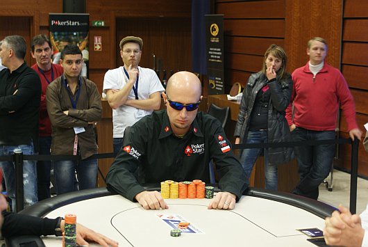 EPT Praga 2010: Marcin "Góral" Horecki na finałowym stole Main Eventu