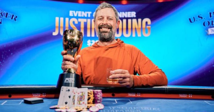US Poker Open 2022 Justin Young US Poker Open 2022 Justin Young (pozuje z pucharem za zwycięstwo w evencie #2)