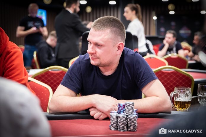 Poker Fever CUP Bartłomiej Łojko (lider flightu 1B)
