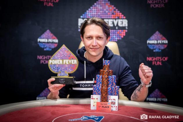 Bartłomiej Basiaga zwycięzcą styczniowego Poker Fever CUP!