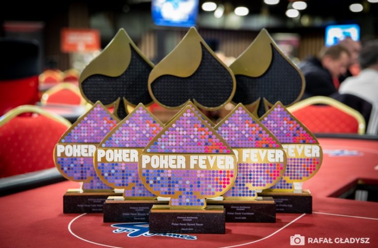 Łukasz Tomecki wygrywa Super High Roller Poker Fever Series!