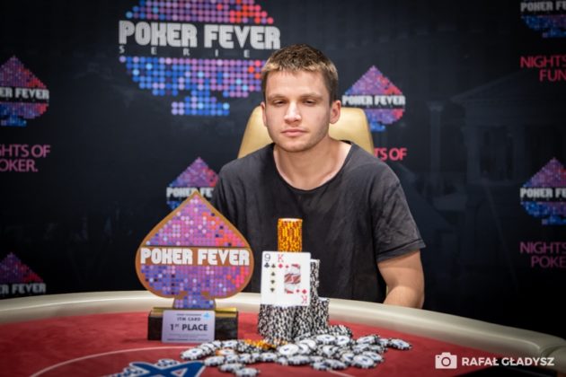 Majówka z Poker Fever: Filip Dvořák wygrywa Mini High Rollera