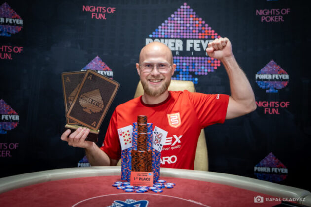 Kajetan Renke wygrywa Main Event Poker Fever Series!